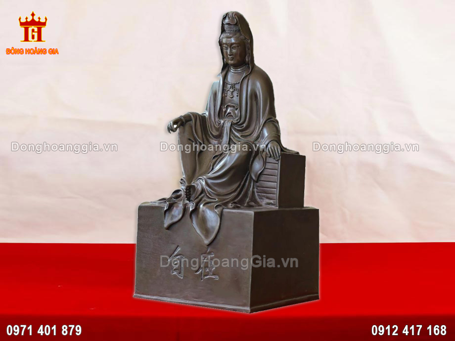 Thờ cúng Quan Âm Bồ Tát bằng đồng hun mang đến sự bình an cho gia chủ